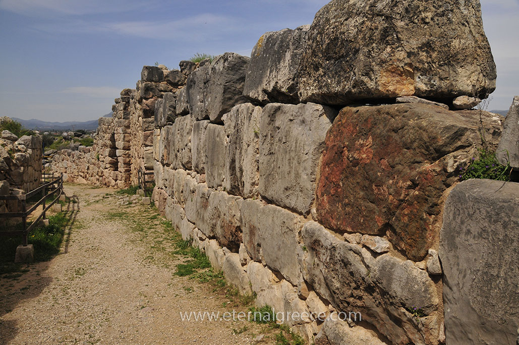 Ancient-Tiryns-1-www.eternalgreece.com-by-E-Cauchi-0015